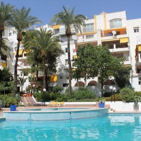 Golf, Pool & Beach Естепона Екстериор снимка